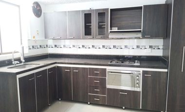 PR19183 Casa Comercial en venta en el sector Guayabal