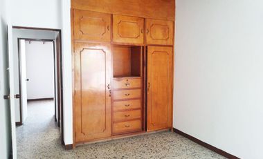 PR19183 Casa Comercial en venta en el sector Guayabal