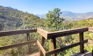 Leon Propiedades vende o arrienda con compromiso de compra, cabaña en sector Los Naranjos, Curacavi.