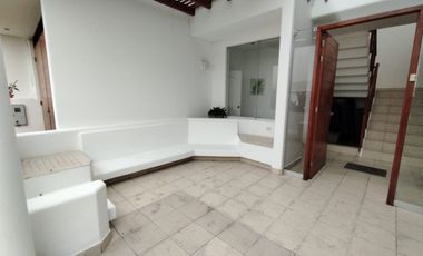 Vendo Casa De 2 Pisos -  2da Fila - Puerto Nuevo - Condominio Privado -Km 71 Panamericana Sur