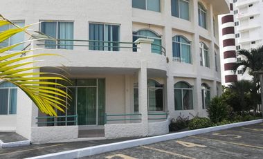 Venta departamento amoblado en Tonsupa, se acepta propiedad en Quito o Valles