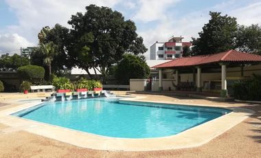 Venta departamento amoblado en Tonsupa, se acepta propiedad en Quito o Valles