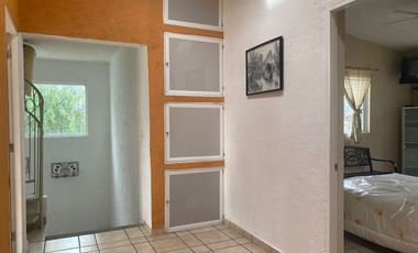 VENDO CASA AMUEBLADA Y EQUIPADA, JARDÍN, ALBERCA A UN COSTADO DEL FRACC. BURGOS