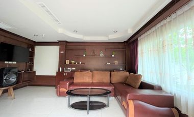 3 bedroom Holiday pool villa for sale and rent in Aonang, Krabi