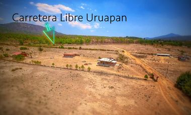 Venta de Finca 2 Casas 2 Cabañas Patzcuaro San Pedro CAMPESTRE con servicios