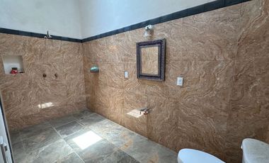 Venta de Finca 2 Casas 2 Cabañas Patzcuaro San Pedro CAMPESTRE con servicios