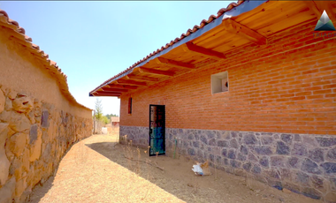 Venta de Finca 2 Casas 2 Cabañas Patzcuaro San Pedro CAMPESTRE con servicios