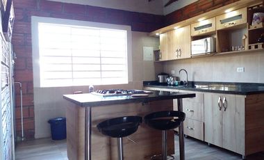PR21213 Casa en arriendo en el sector Loma del escobero