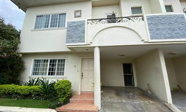 House for rent in Mandaue City, Villa Terrace end-unit with lawn