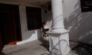 Dijual Rumah Taman Palem Lestari Jakarta Barat Bagus Murah Nyaman Siap Huni