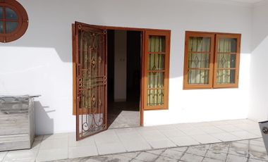 Dijual Rumah Taman Palem Lestari Jakarta Barat Bagus Murah Nyaman Siap Huni
