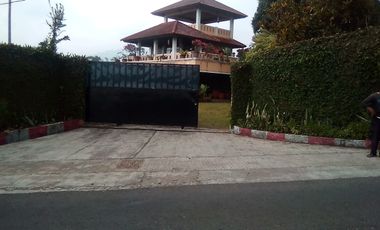 Villa Strategis Luas Bangunan 570 LT 6371 M2 Kawasan Wisata Ciater Subang.