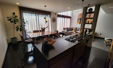 CASA EN VENTA EN LOMALTA TRES MARÍAS CON JACUZZI Y ROOF GARDEN