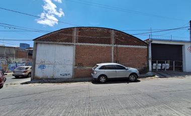Bodega, local comercial en Madero Poniente, salida a Charo