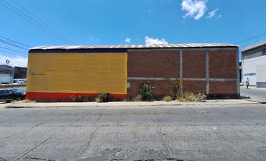 Bodega, local comercial en Madero Poniente, salida a Charo