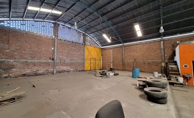Bodega, local comercial en Madero Poniente, salida a Charo