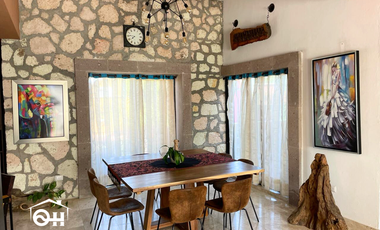 VENTA DE CASA AMUEBLADA EN FRACCIONAMIENTO EN SAN  MIGUEL DE ALLENDE