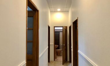 Alquilo casa remodelada con hermosos acabados en Samanes 2 (J Luna)