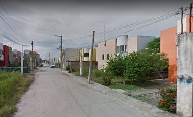 CASA EN VENTA, VILLAS DE SAN CLEMENTE, ALAMO, VERACRUZ -AG