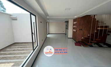 Hermosa casa VIP con área verde de venta, Sector cuatro esquinas de Ricaurte C1110