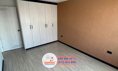 Hermosa casa VIP con área verde de venta, Sector cuatro esquinas de Ricaurte C1110