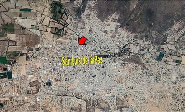 SE VENDE TERRENO CON CONSTRUCCION