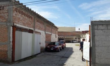 SE VENDE TERRENO CON CONSTRUCCION