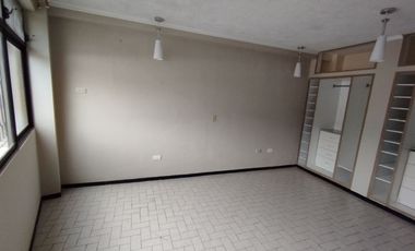 ALQUILER DE DEPARTAMENTO EN CEIBOS