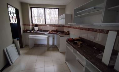 ALQUILER DE DEPARTAMENTO EN CEIBOS