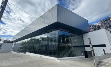 Local comercial de alquiler en Loja