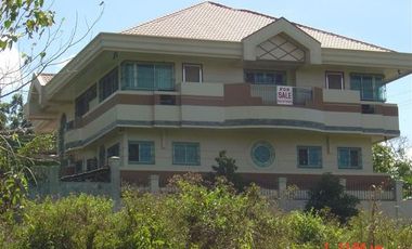 Big House for Rent in Valley Golf Cainta, Rizal