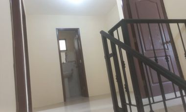 En venta casa de 3 dormitorios en Urb. Veranda, Avenida Narcisa de Jesus