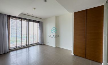The River Condominium - Fully Fitted 1 Bed Condo for Sale!