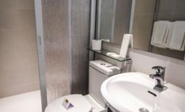 AZURE15XXP: For Rent Fully Furnished 1BR with Balcony in Azure Resort Residences