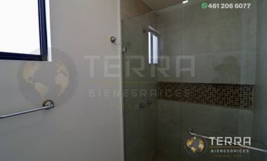 RENTA CASA Amplia 🏡 en la Cantera Residencial Celaya Gto. Villa Marino Fraccionamiento con Alberca 🏊 Gym Área de Juegos Infantiles 👦 👧🏼