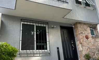 Casa inigualable en Ciudad Granja a cuadras de la UP