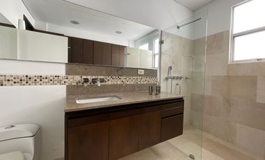 Penthouse en renta - La Castellana