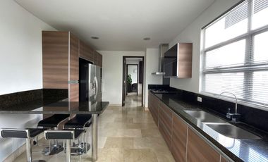 Penthouse en renta - La Castellana