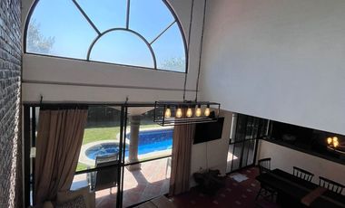 CASA EN VENTA EN FRACCIONAMIENTO LOMAS DE COCOYOC MORELOS