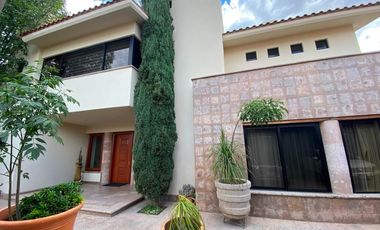 Casa en venta en Aguascalientes, Fracc. Santa Paulina (Zona Norte)