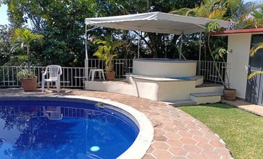 CASA SOLA EN VENTA EN JARDINES LAS DELICIAS, CUERNAVACA