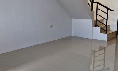 Freshly Renovated Apartment Available for Rent – Santa Rosa