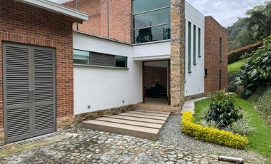 PR16315 Casa en arriendo en el sector Fizebad, El Retiro