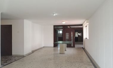 Apartamento en arriendo en Alto Prado.