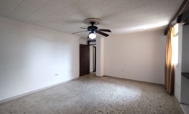 Apartamento en arriendo en Alto Prado.
