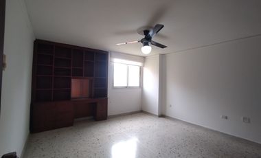 Apartamento en arriendo en Alto Prado.
