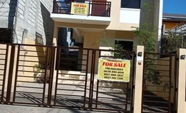 READY FOR OCCUPANCY 3-BEDROOM 3-T&B 2-CAR GARAGE 3-STOREY TOWNHOUSE w/BALCONY FAIRMONTH PARK SUBD-NORTH FAIRVIEW