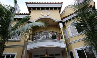 Fully Furnished Mediterranean Mansion w/Jacuzzi and Infrared Sauna at Loyola Grand Villas PH2290