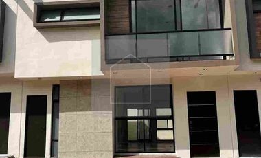 Casa en venta Cancún 4 recamaras