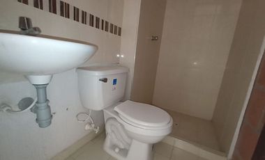 ARRENDAMOS APARTAMENTO EN BOSQUES DE SAN SEBASTIAN PISO 4